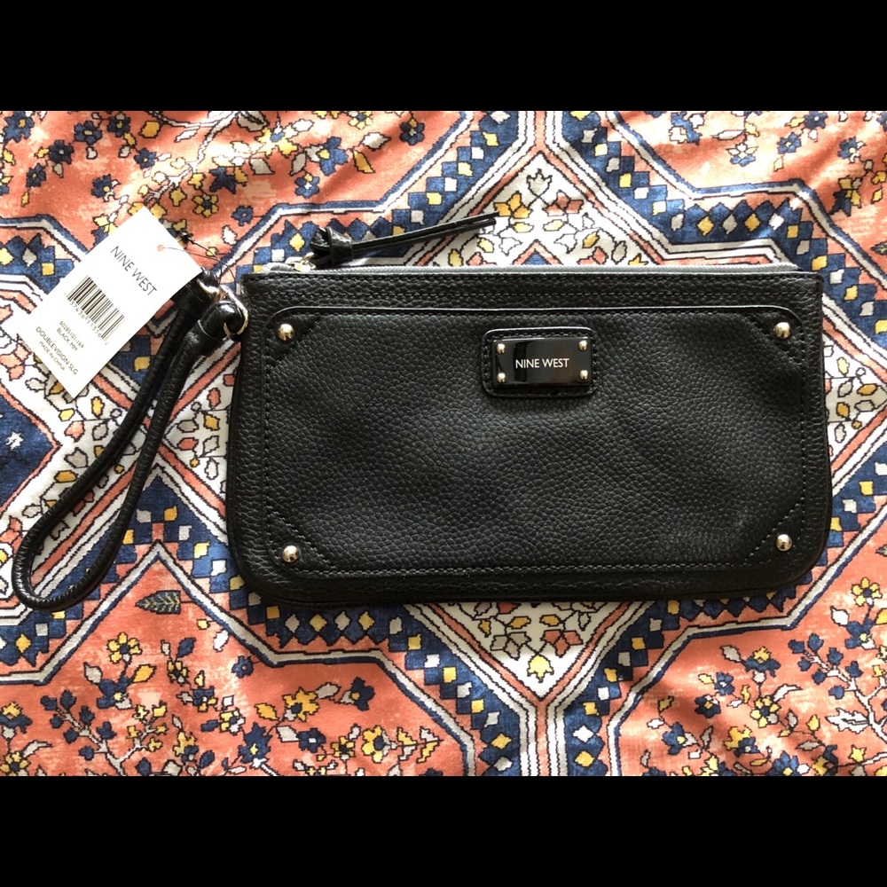 💝NWT Nine West Wristlet